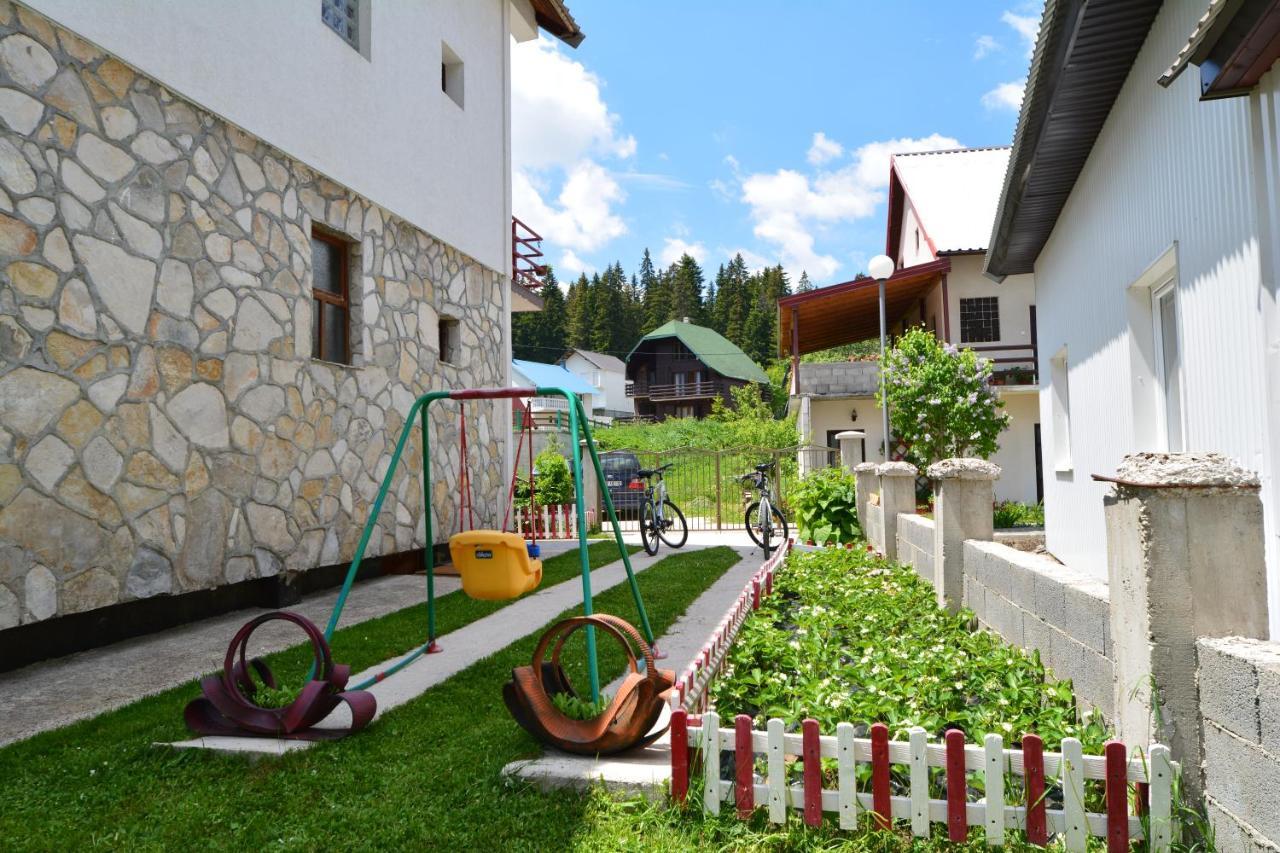 Mm Apartments Žabljak Eksteriør billede